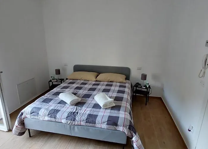 Bed & Breakfast La Bomboniera 3*