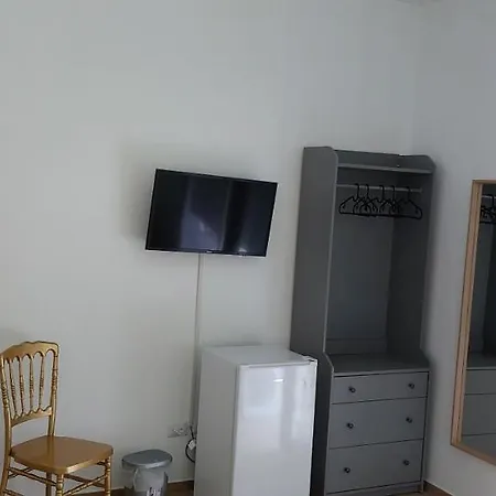 La Bomboniera Nocleg ze śniadaniem *